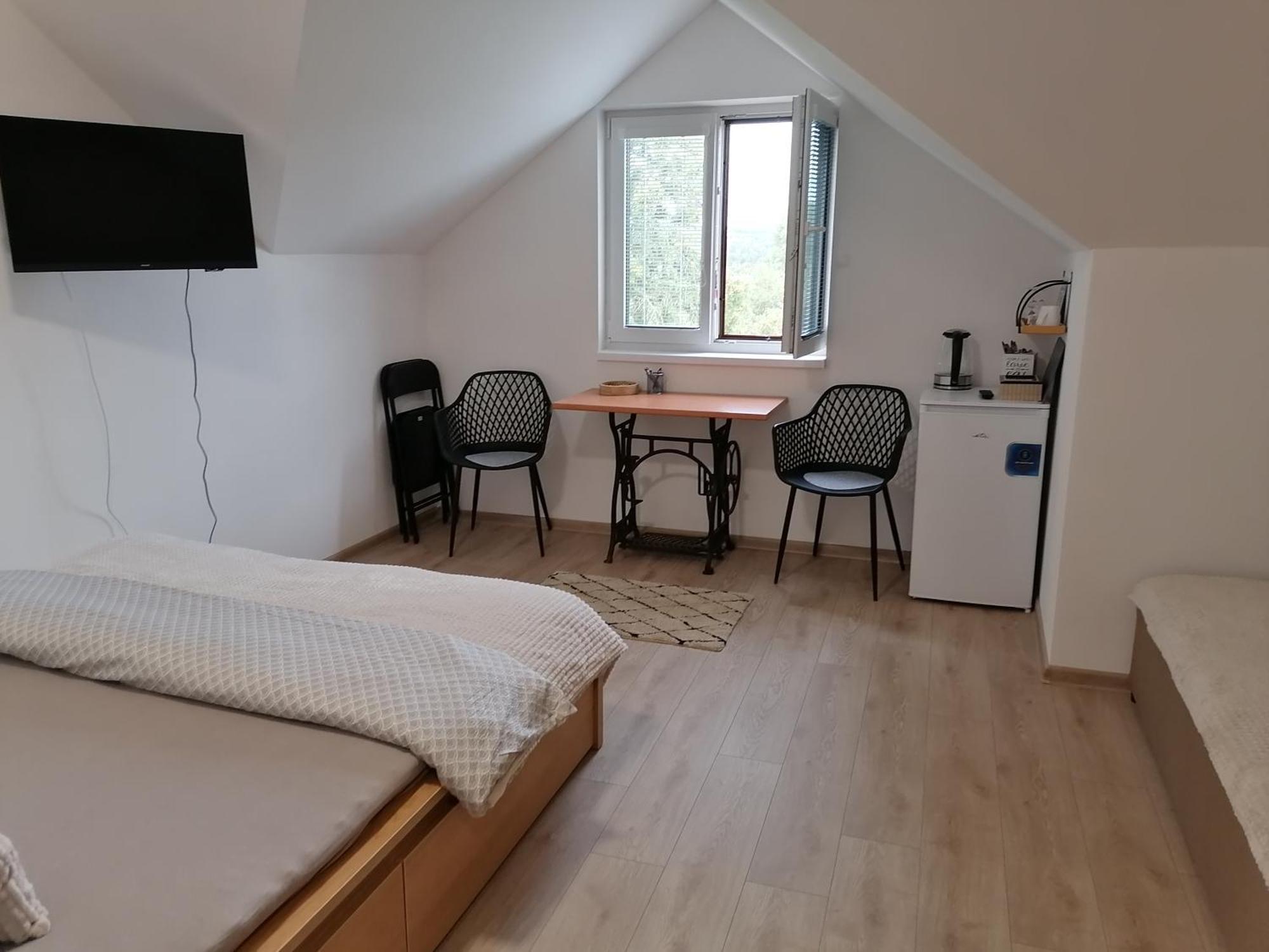 Vino Andrusiow Apartment Znojmo Luaran gambar