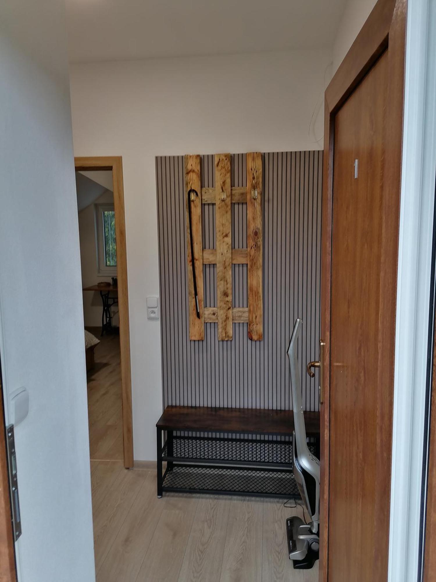 Vino Andrusiow Apartment Znojmo Luaran gambar